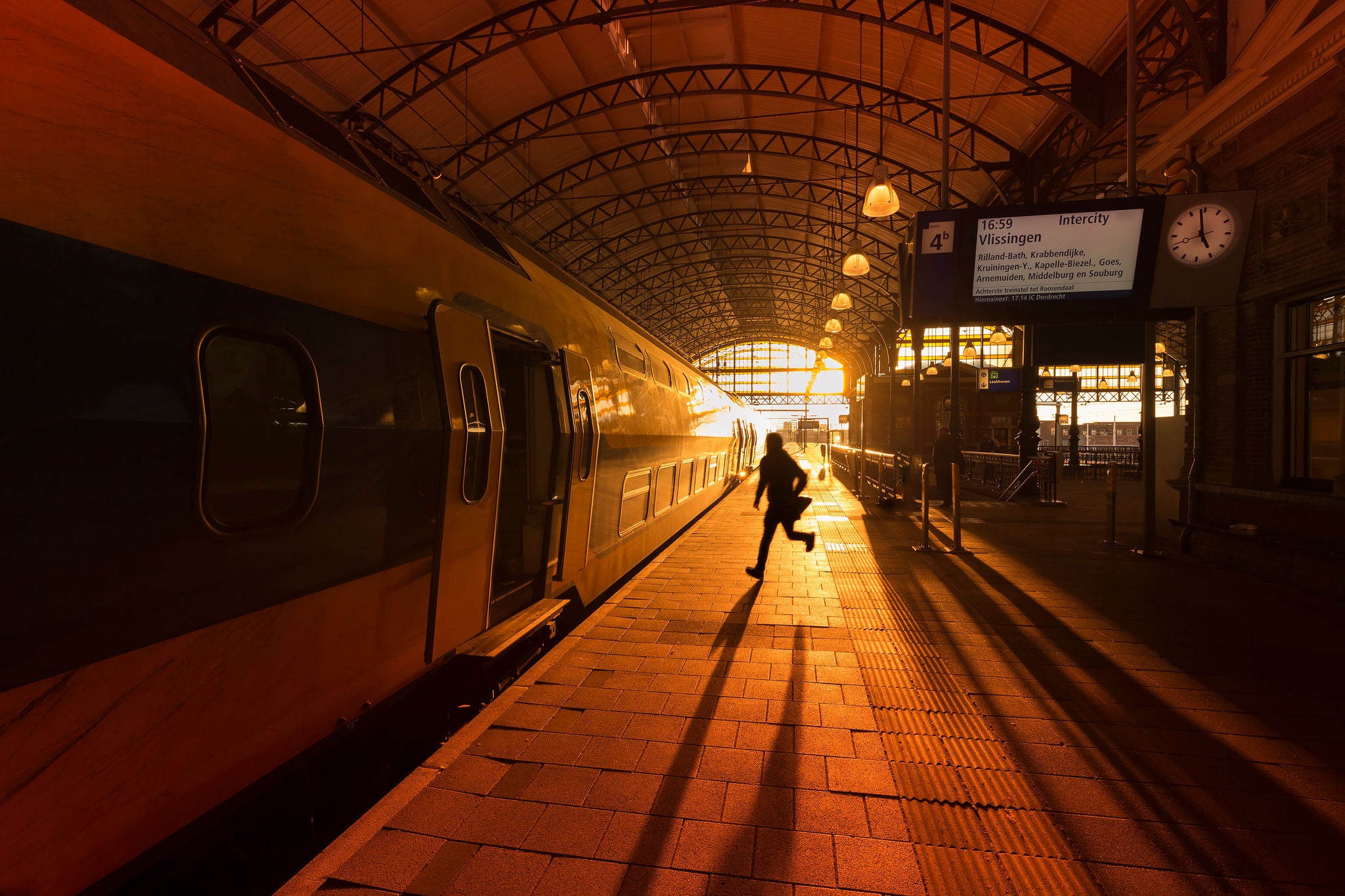 Gebietskörperschaften und Verkehrsunternehmen werden durch die Europäische Kommission von den neuen Auslegungsleitlinien zur VO 1370/2007 überrascht