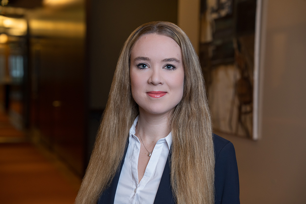 Porträtfoto von Sandra Hartmann